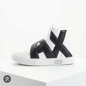 NIB Armani Exchange Whitr  and Black High-Top Sneakers SIZE 7 WOMEN